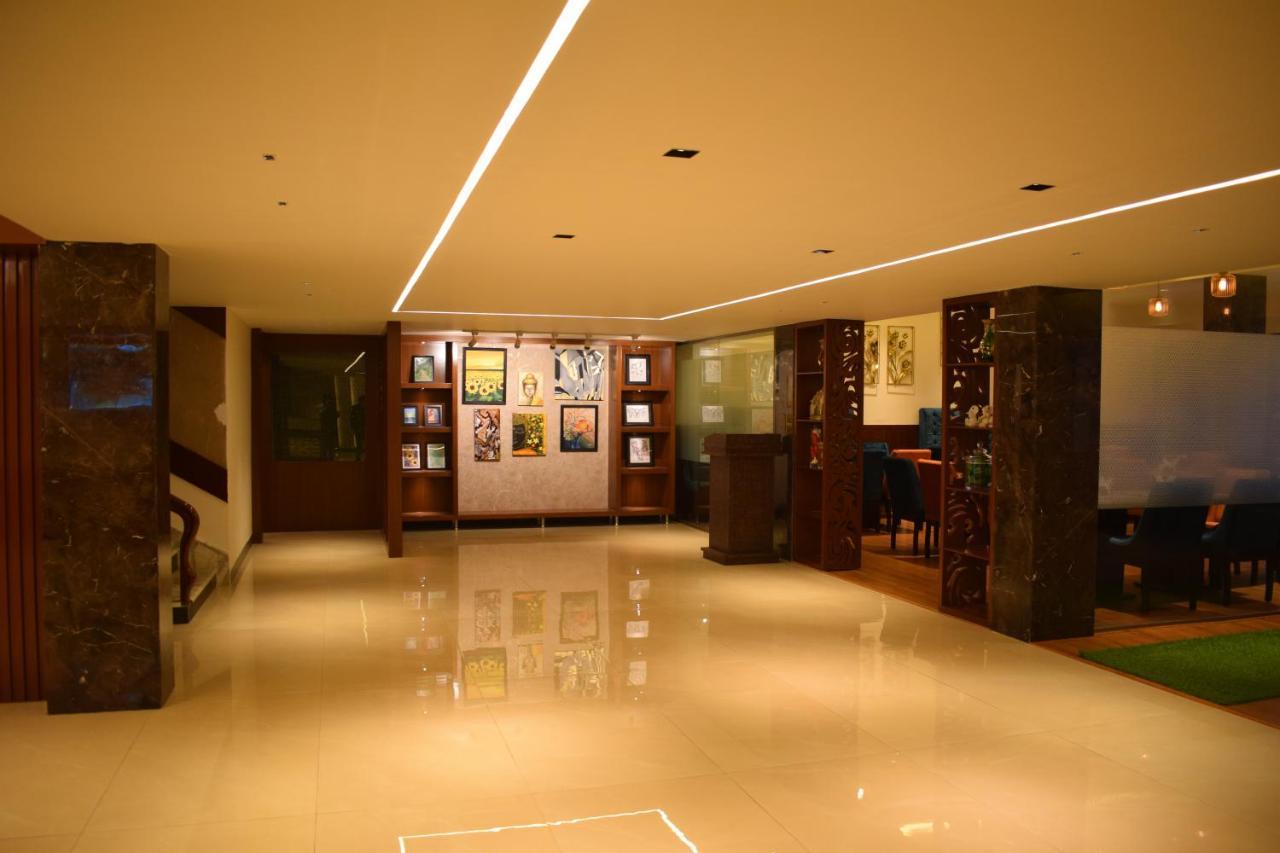 Hotel Ambica Katra Katra  Kültér fotó