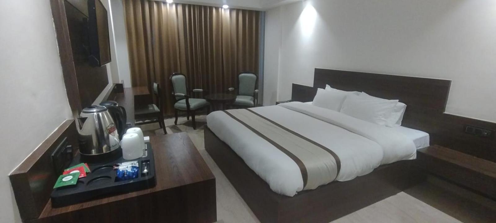 Hotel Ambica Katra Katra  Kültér fotó