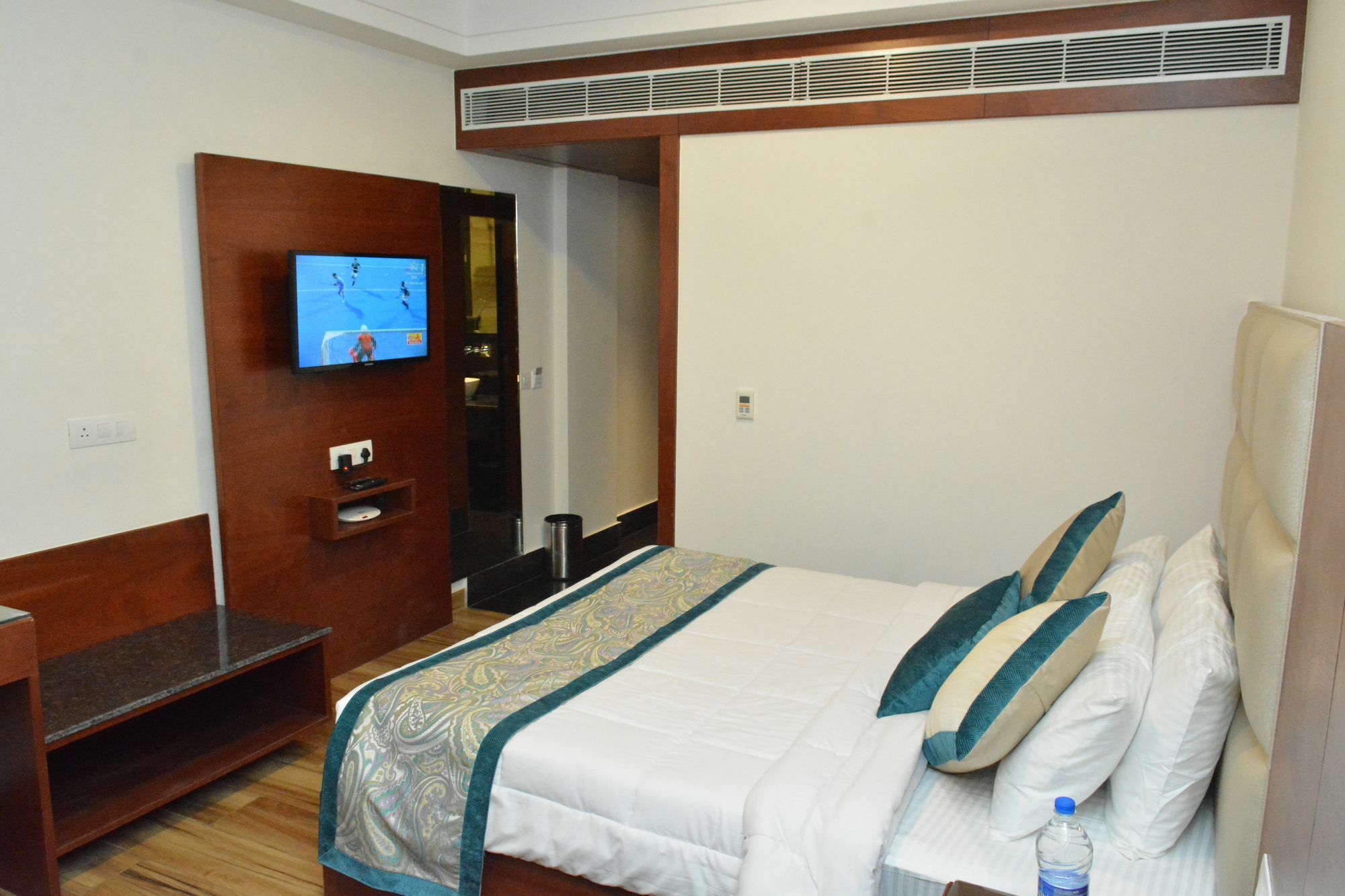 Hotel Ambica Katra Katra  Kültér fotó